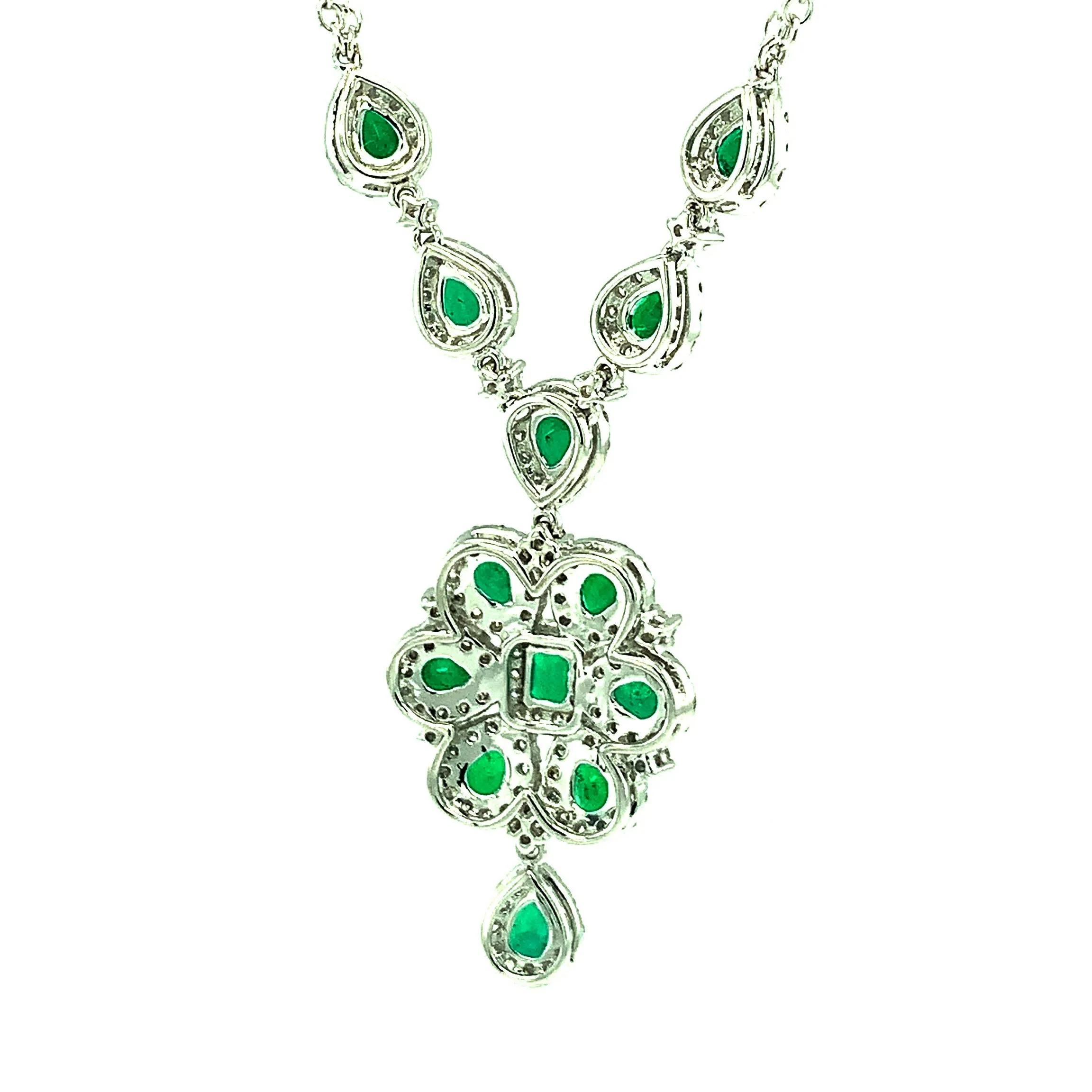 2.31 Carat Total Emerald Pear Diamond White Gold Drop Pendant Chain Necklace