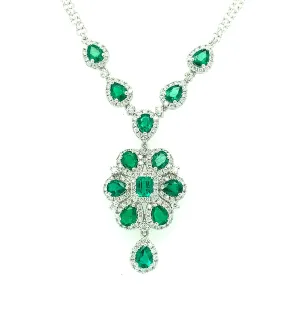 2.31 Carat Total Emerald Pear Diamond White Gold Drop Pendant Chain Necklace