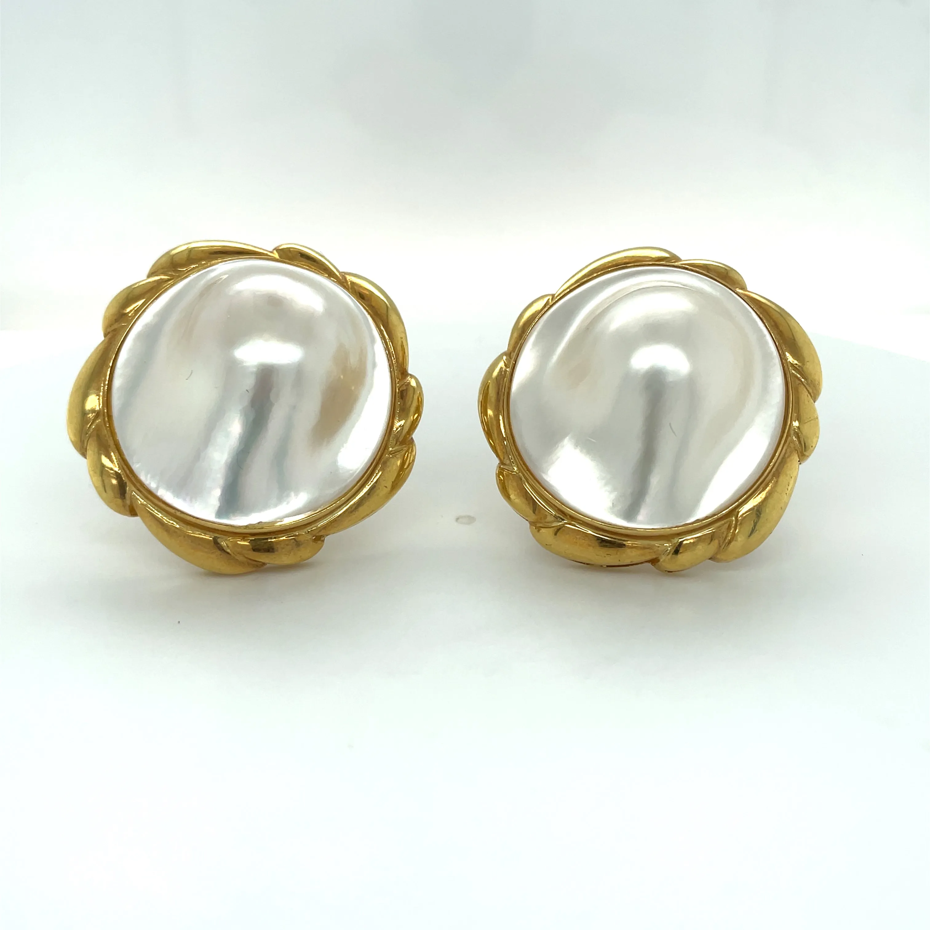 Estate Circa 1990 Mabe Blister Pearl 18K Gold Earrings 13868