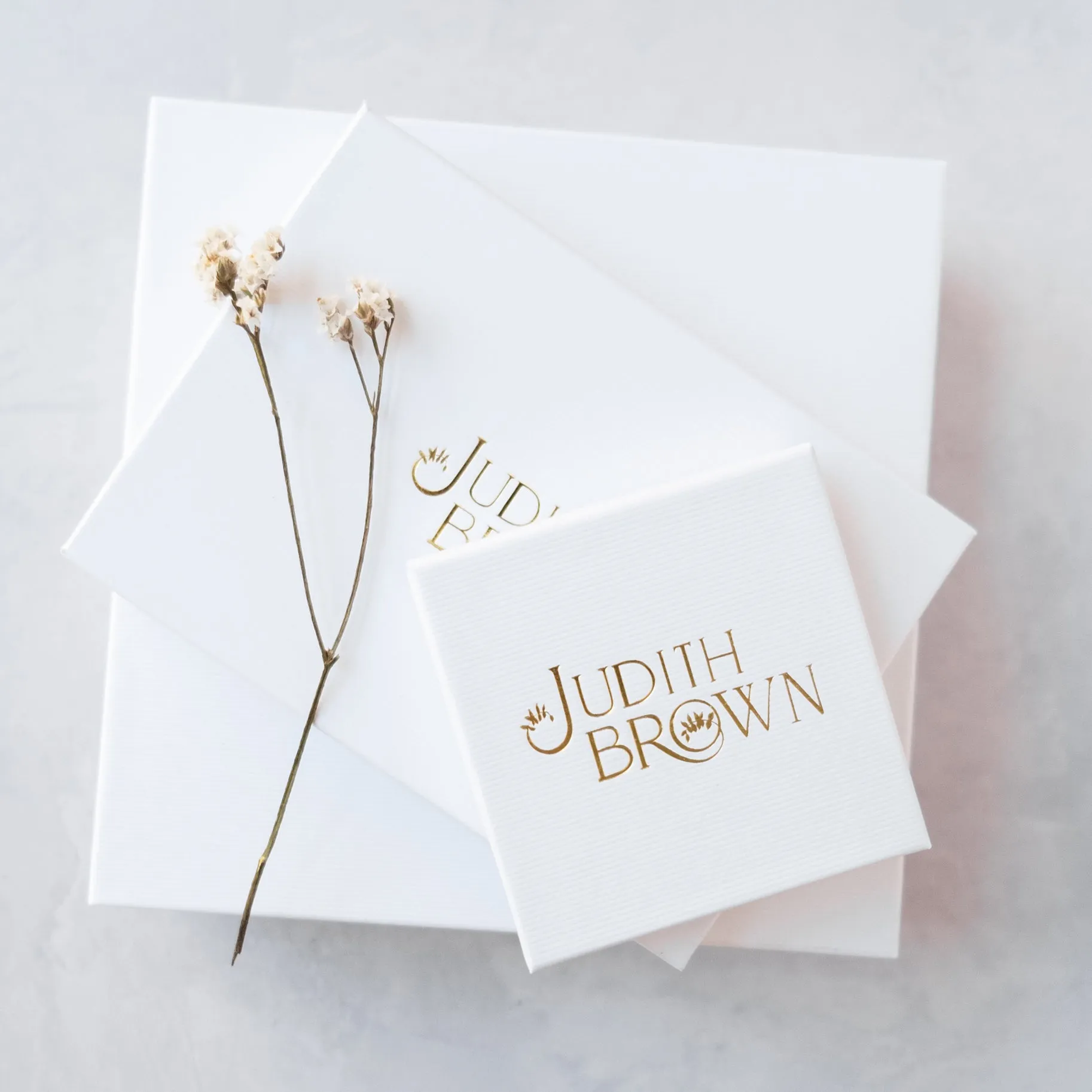Eva hair pin