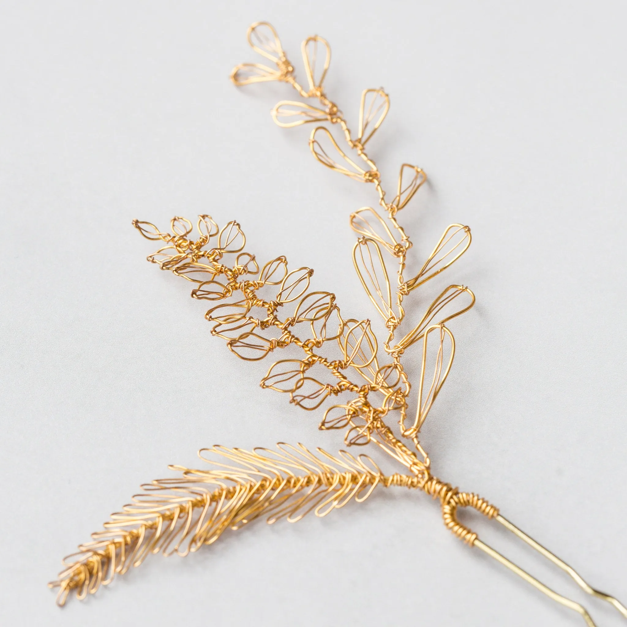 Eva hair pin