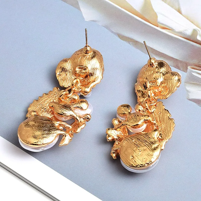 Golden ivory pearl