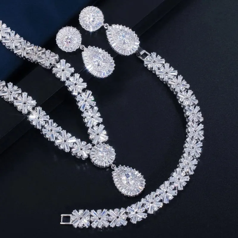Luxurious Cubic Zirconia Jewelry Set