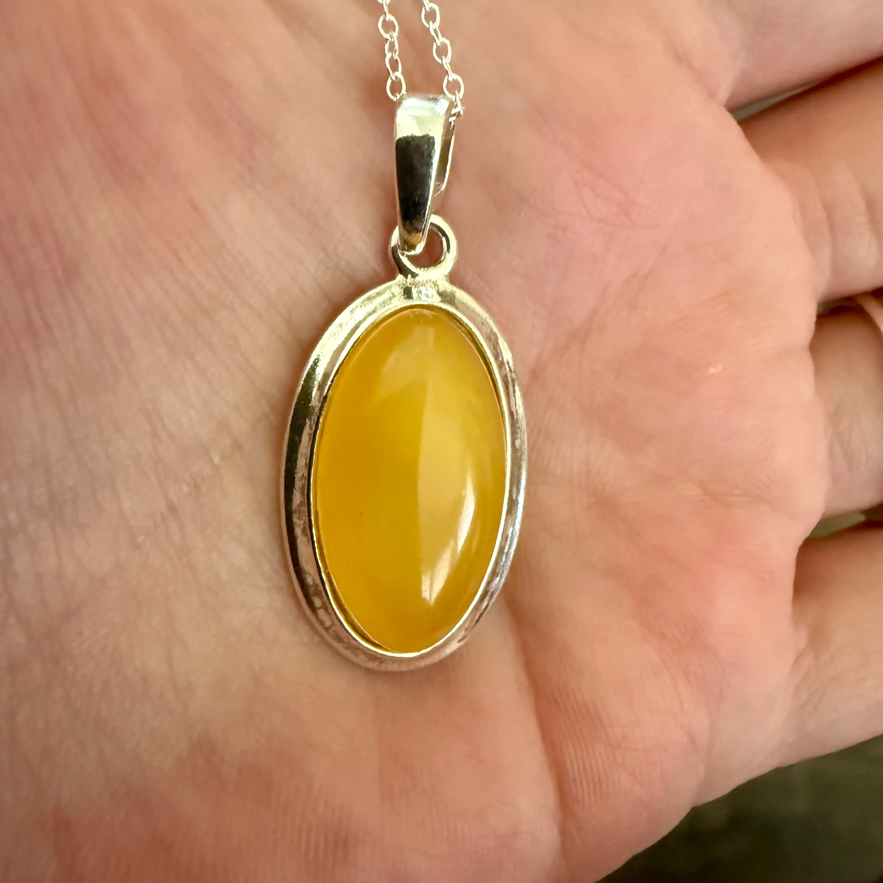 Natural Butterscotch Baltic Amber Oval Framed Pendant Necklace Sterling Silver